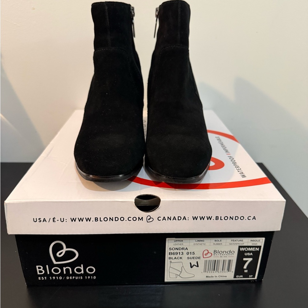 Blondo Black Suede Ankle Booties. Size 7